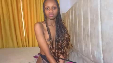 Snapshot of _littlevenus chatting on November 2025 11:43:02 AM Littlevenus online show from November 2025 11:43:02 AM