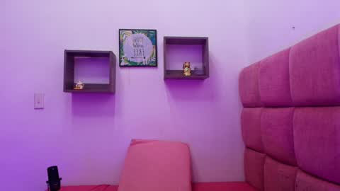 Snapshot of _lorrayne_ chatting on February 2025 11:55:02 AM Lorrayne online show from February 2025 11:55:02 AM