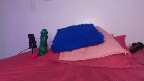 Snapshot of _lorrayne_ chatting on February 2025 05:57:01 PM Lorrayne online show from February 2025 05:57:01 PM