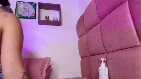 Snapshot of _lorrayne_ chatting on March 2025 11:49:02 AM Lorrayne online show from March 2025 11:49:02 AM