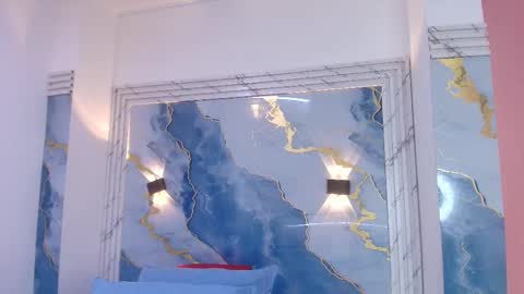 Snapshot of _lorrayne_ chatting on September 2025 12:10:01 PM Lorrayne online show from September 2025 12:10:01 PM