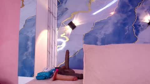 Snapshot of _lorrayne_ chatting on November 2025 12:34:01 PM Lorrayne online show from November 2025 12:34:01 PM