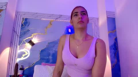 Snapshot of _lorrayne_ chatting on November 2025 12:19:02 PM Lorrayne online show from November 2025 12:19:02 PM