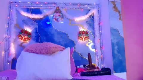 Snapshot of _lorrayne_ chatting on December 2025 12:11:02 PM Lorrayne online show from December 2025 12:11:02 PM