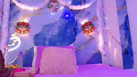 Snapshot of _lorrayne_ chatting on December 2025 12:23:02 PM Lorrayne online show from December 2025 12:23:02 PM