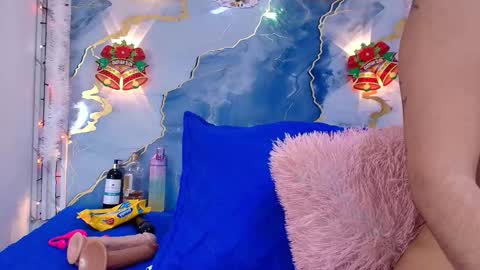 Snapshot of _lorrayne_ chatting on December 2025 12:13:02 PM Lorrayne online show from December 2025 12:13:02 PM