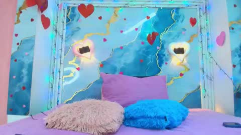 Snapshot of _lorrayne_ chatting on February 2026 12:05:02 PM Lorrayne online show from February 2026 12:05:02 PM