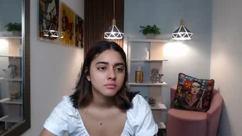 Snapshot of _lucy_grey chatting on June 2026 11:01:02 AM Lucy online show from June 2026 11:01:02 AM