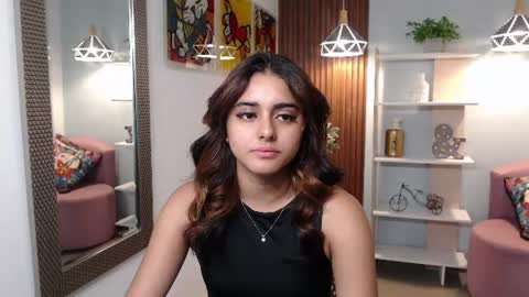 Snapshot of _lucy_grey chatting on June 2026 11:04:01 AM Lucy online show from June 2026 11:04:01 AM