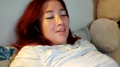 Snapshot of _lunaa__ chatting on February 2025 05:15:01 AM _lunaa__ online show from February 2025 05:15:01 AM