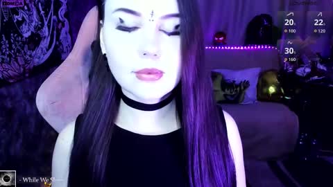 Mia online show from February 2026 07:06:02 PM