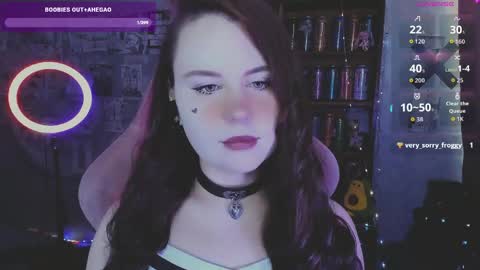 Snapshot of _m_o_n_s_t_e_r_e_n_e_r_g_y_ chatting on June 2026 05:57:02 AM Mia online show from June 2026 05:57:02 AM