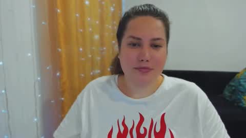 Snapshot of _madalexa_ chatting on October 2025 03:27:01 PM Alexa online show from October 2025 03:27:01 PM