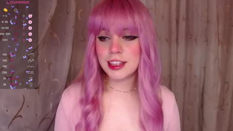 Kira online show from December 2024 12:05:02 PM