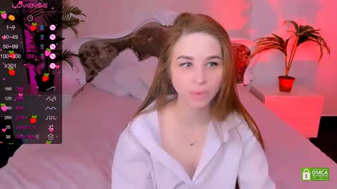 Eva  online show from March 2025 03:54:01 AM