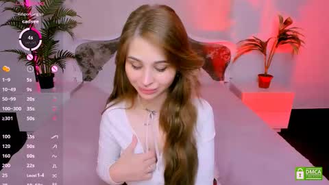 Eva  online show from September 2025 12:22:02 AM