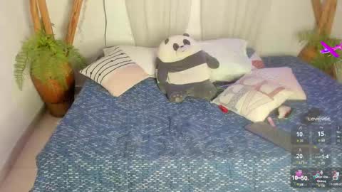 Snapshot of _marianafox chatting on February 2026 06:10:02 AM Mariana Fox online show from February 2026 06:10:02 AM