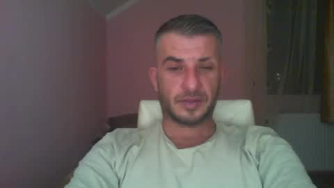 Snapshot of _marrrio chatting on December 2024 09:37:01 PM _marrrio online show from December 2024 09:37:01 PM