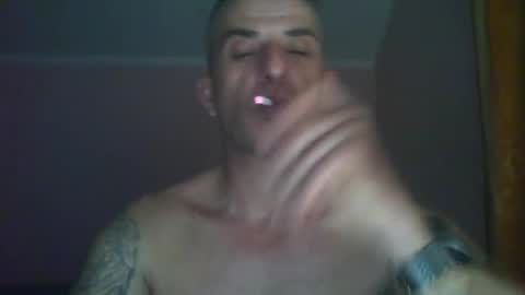 Snapshot of _marrrio chatting on December 2025 10:15:02 PM _marrrio online show from December 2025 10:15:02 PM