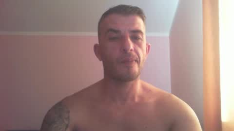 Snapshot of _marrrio chatting on March 2026 07:32:02 AM _marrrio online show from March 2026 07:32:02 AM