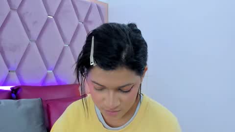 Nahayo  online show from November 2025 12:08:02 PM