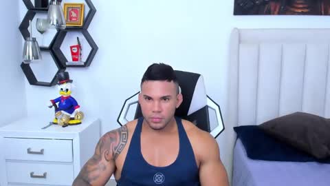 Snapshot of _matthew_santos_ chatting on January 2025 02:43:01 AM _matthew_santos_ online show from January 2025 02:43:01 AM