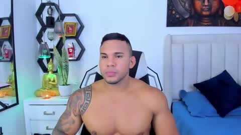 Snapshot of _matthew_santos_ chatting on October 2025 07:57:02 PM _matthew_santos_ online show from October 2025 07:57:02 PM