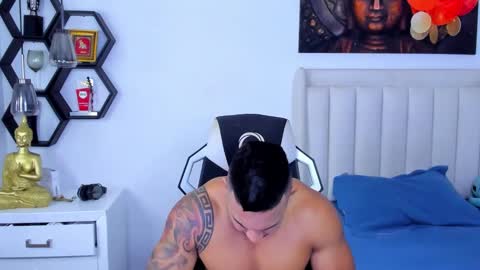 _matthew_santos_ online show from November 2025 10:10:02 PM