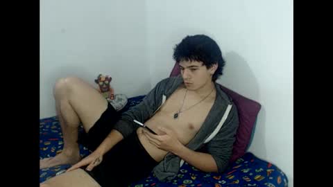 _max_steel_ online show from November 2025 11:32:02 AM