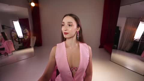 Snapshot of _meganmeow_ chatting on June 2026 08:19:02 PM Saturday - start 2030-2130 GMT online show from June 2026 08:19:02 PM
