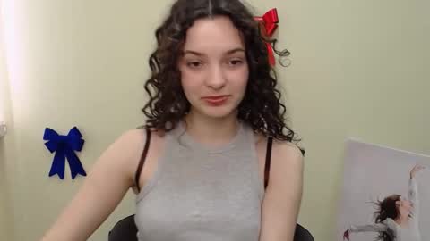 Susie online show from March 2025 10:46:01 AM