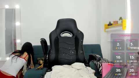 Snapshot of _megganjobs chatting on January 2026 03:27:02 PM Juli online show from January 2026 03:27:02 PM