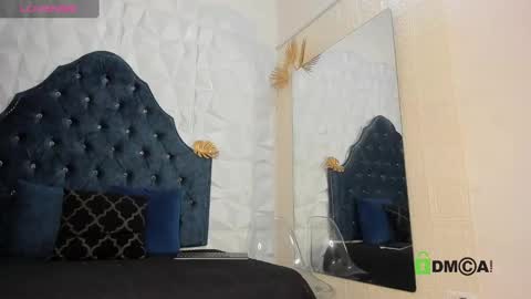 _mia_milf_ online show from September 2025 01:29:01 AM