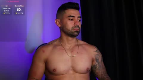 Snapshot of _mikestone chatting on October 2025 02:07:02 PM soy mike online show from October 2025 02:07:02 PM