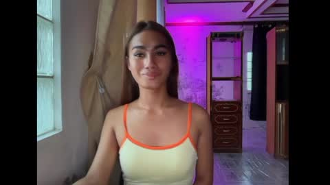 Snapshot of _milliondollarbaby_ chatting on April 2026 10:00:01 AM Irina online show from April 2026 10:00:01 AM