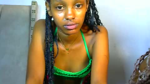 Mimi online show from February 2026 02:15:02 AM