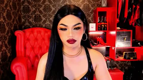 Raven Strauss online show from September 2025 08:54:01 PM