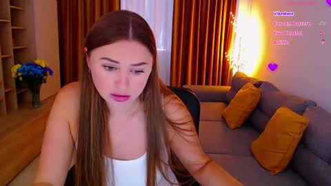 Mia online show from September 2025 06:46:01 AM