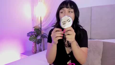 Snapshot of _misty_bl0od chatting on July 2026 04:29:02 AM _misty_bl0od online show from July 2026 04:29:02 AM