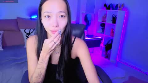  MIURA  online show from November 2025 01:15:01 AM