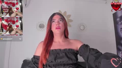 Snapshot of _naomi_fox chatting on February 2025 04:36:02 AM shantall online show from February 2025 04:36:02 AM