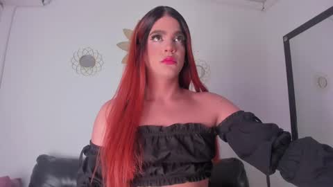 Snapshot of _naomi_fox chatting on March 2025 09:15:01 PM shantall online show from March 2025 09:15:01 PM