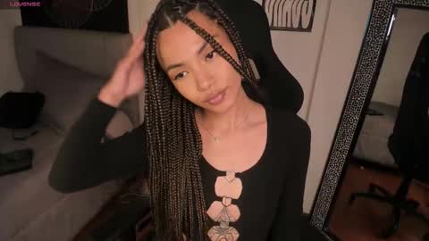 Nati - Independ model online show from September 2025 04:02:02 AM