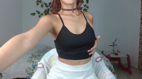 Snapshot of _nayade_ chatting on December 2024 01:15:02 AM _nayade_ online show from December 2024 01:15:02 AM