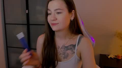 Mia with a big heart  online show from December 2024 07:10:01 AM