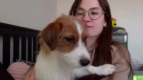 Mia with a big heart  online show from March 2025 06:05:01 AM