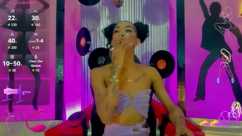 Snapshot of _nickyminach chatting on October 2025 07:18:01 PM Nicky Please help me with your thumbs up its importan online show from October 2025 07:18:01 PM