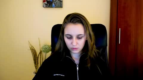 Nica online show from January 2025 04:13:01 PM