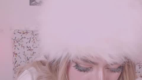 niiky online show from February 2025 06:04:02 PM