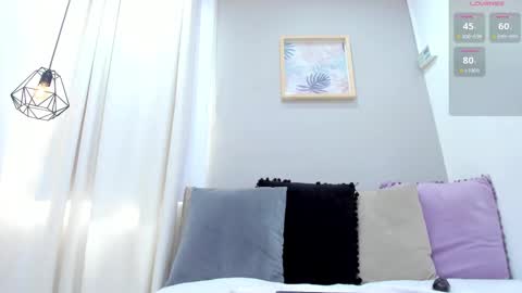   online show from February 2025 06:05:01 PM